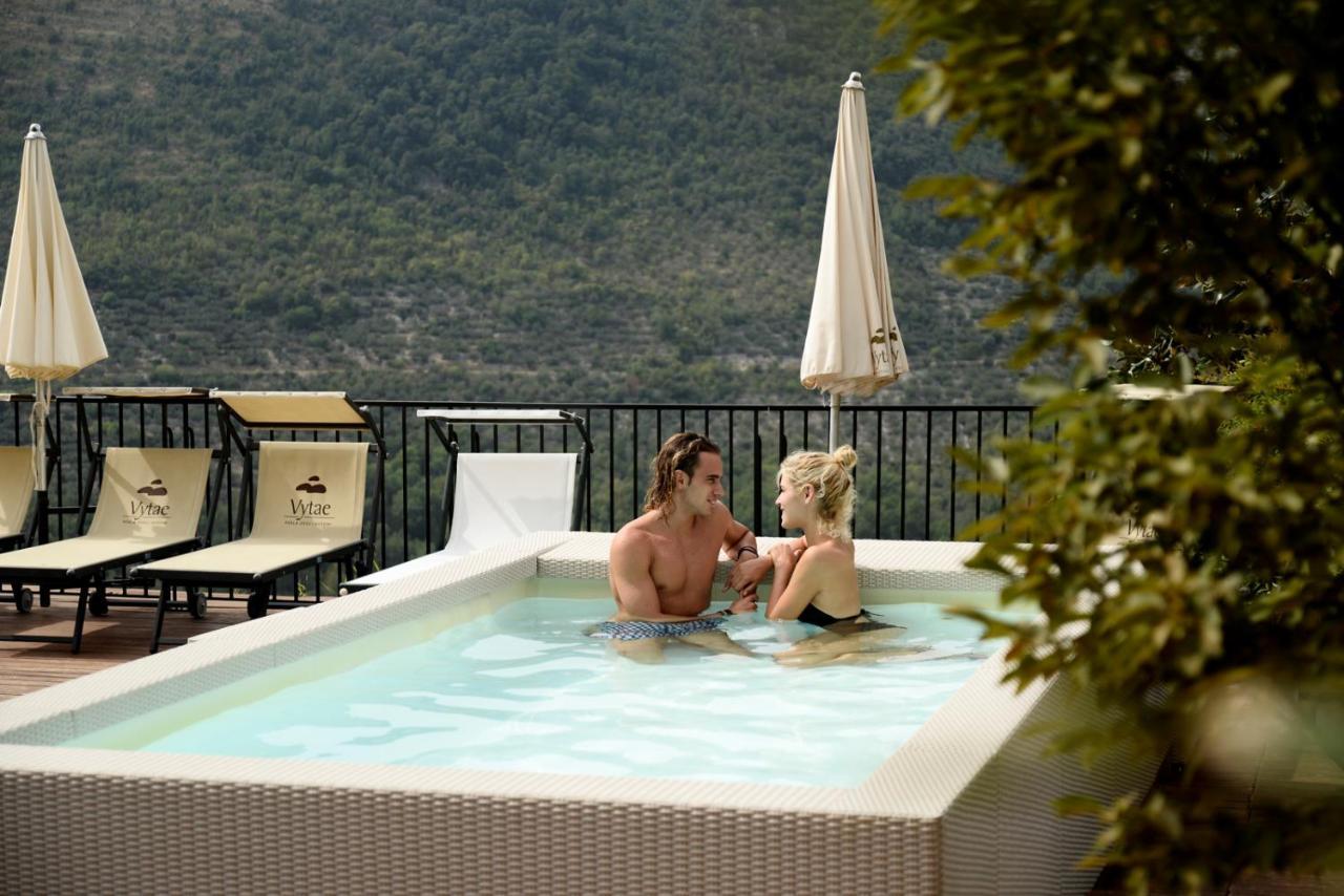 Vytae Spa & Resort Vallecorsa 外观 照片